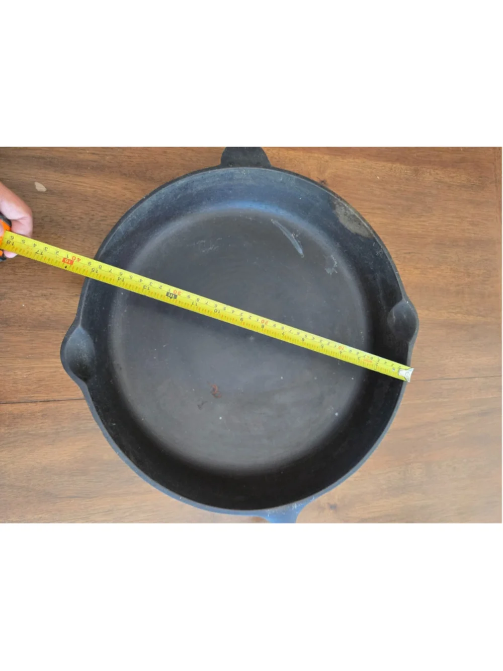 Vintage Lodge Egg Logo #14SK Skillet 15